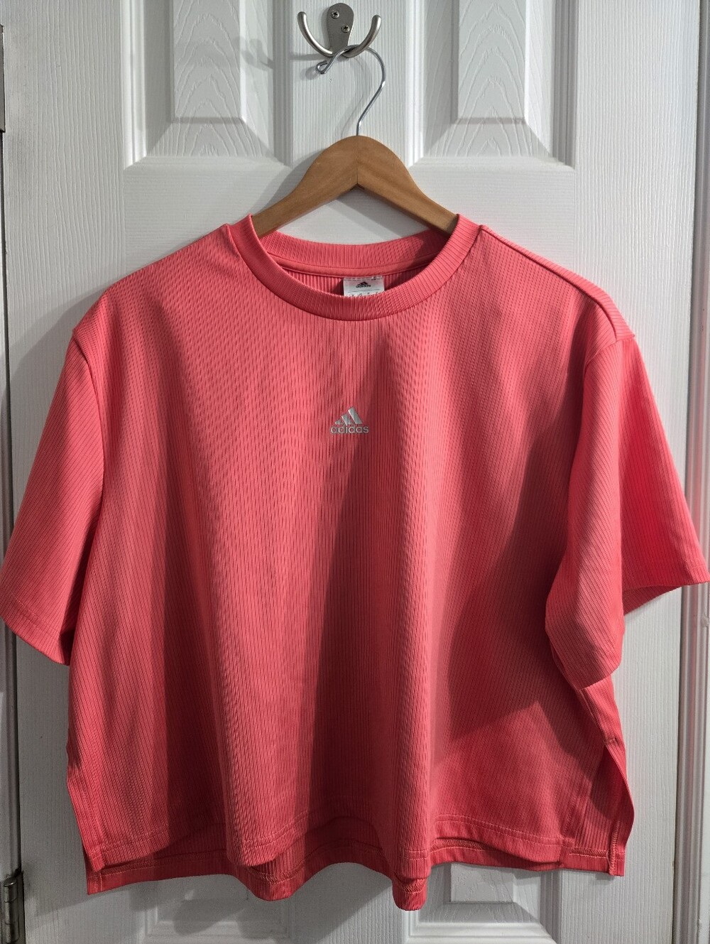 Adidas x Zoe Saldana Coral Short Sleeve Crop Side Slit Top T-Shirt XL EUC Lk New